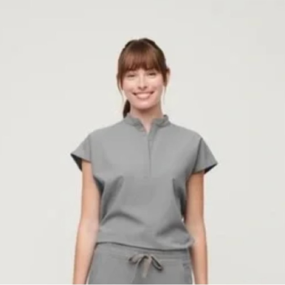 FIGS Limited Edition Dark Space Gray Rafaela Top & Basic Pants Set